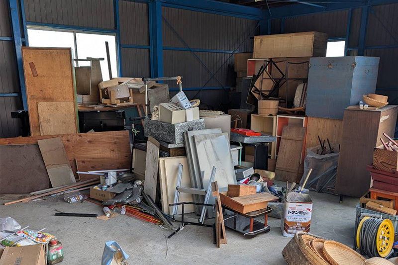 空き家状態のご実家を一括整理 鶏舎・小屋の解体も含む大規模作業に対応